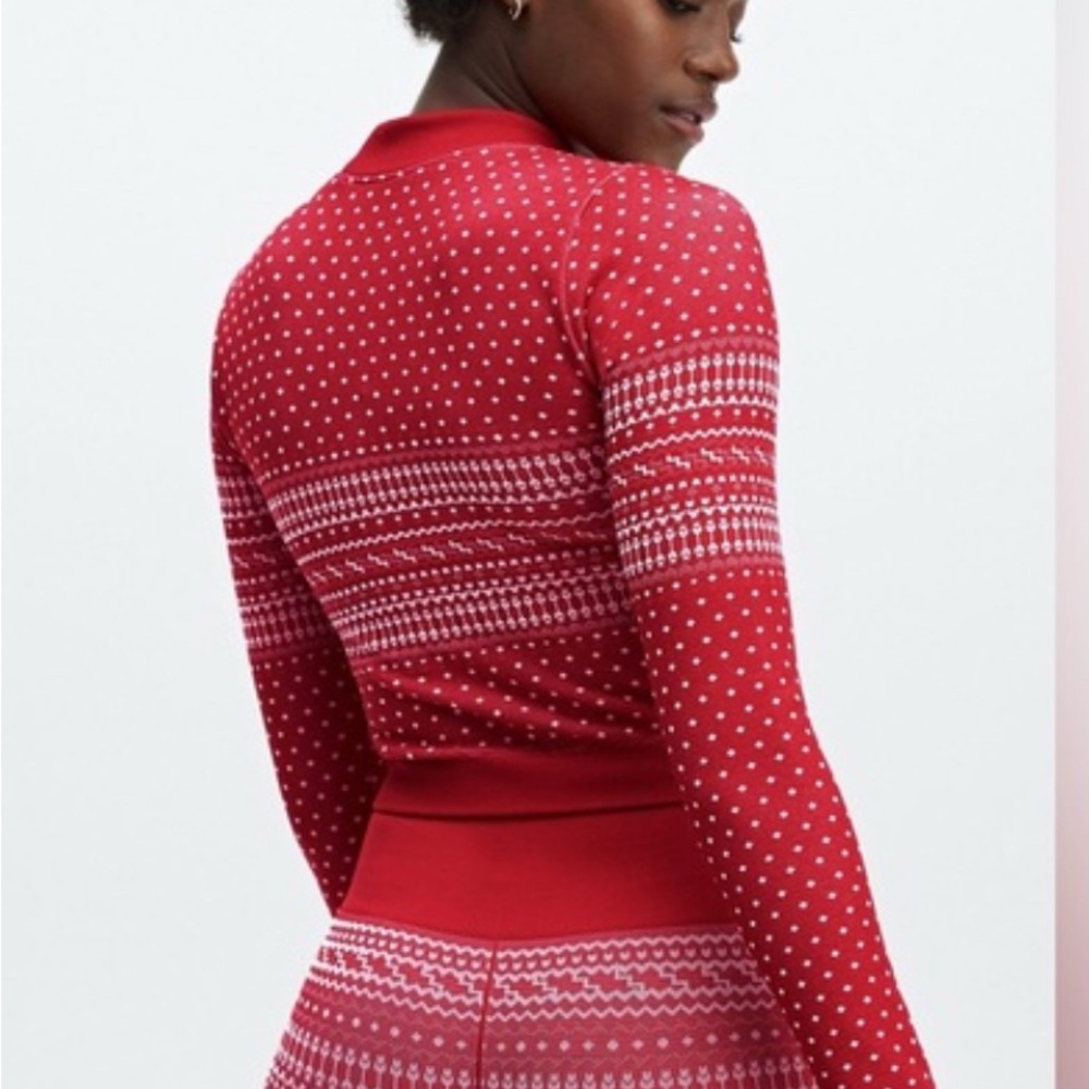 Fabletics Red Holiday Patterned Crop Top - Picture 3 of 5